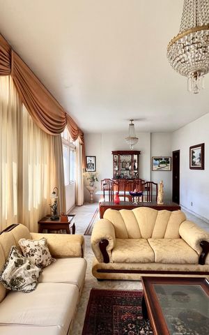 Apartamento à venda com 140m², 3 quartos e 1 vaga Apartamento à venda com 140m², 3 quartos e 1 vagaSala