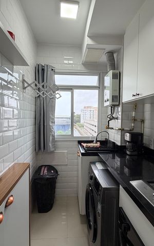 Apartamento à venda com 43m², 2 quartos e 1 vaga Apartamento à venda com 43m², 2 quartos e 1 vagaÁrea de serviço