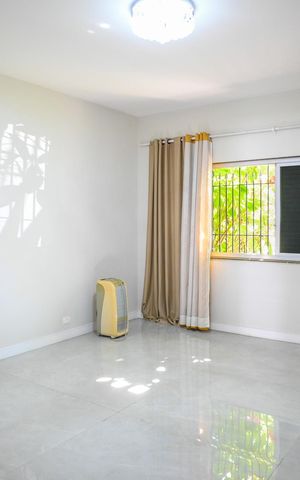 Casa para alugar com 350m², 4 quartos e 12 vagas Casa para alugar com 350m², 4 quartos e 12 vagasQuarto 1 - Suite