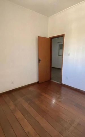 Casa para alugar com 90m², 4 quartos e 1 vaga