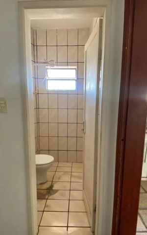 Casa para alugar com 90m², 4 quartos e 1 vaga