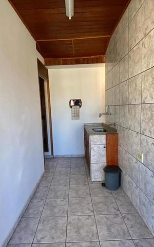 Casa para alugar com 90m², 4 quartos e 1 vaga
