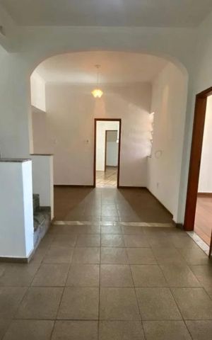 Casa para alugar com 90m², 4 quartos e 1 vaga