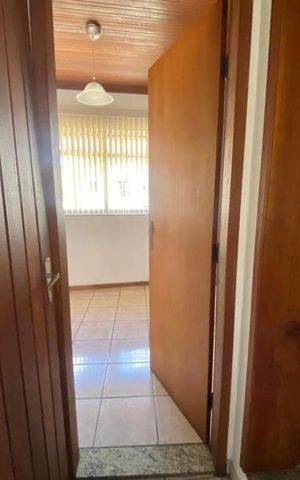 Casa para alugar com 90m², 4 quartos e 1 vaga