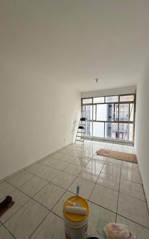 Studio à venda com 28m², 1 quarto e sem vaga Studio à venda com 28m², 1 quarto e sem vagaStudio