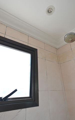Apartamento para alugar com 200m², 2 quartos e 3 vagasBanheiro da Suíte 1