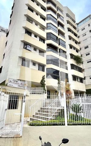 Apartamento para alugar com 200m², 2 quartos e 3 vagas Apartamento para alugar com 200m², 2 quartos e 3 vagasFachada