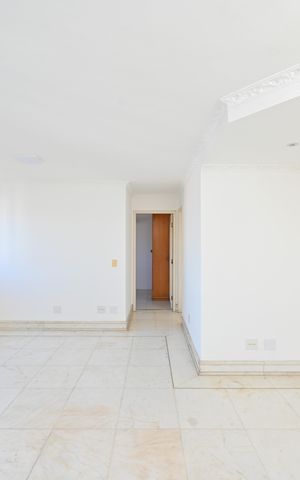 Apartamento para alugar com 200m², 2 quartos e 3 vagasSala
