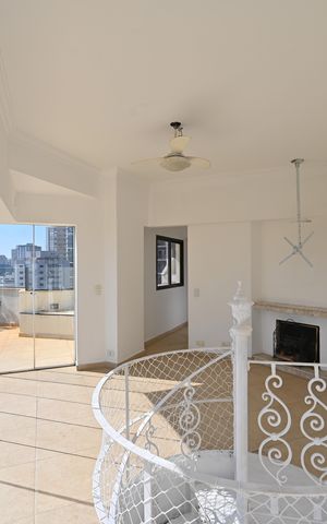 Apartamento para alugar com 200m², 2 quartos e 3 vagasCobertura