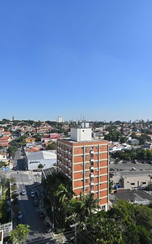 Apartamento para alugar com 200m², 2 quartos e 3 vagasVista da Piscina