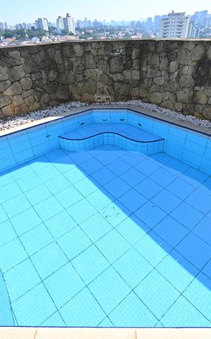 Apartamento para alugar com 200m², 2 quartos e 3 vagasPiscina