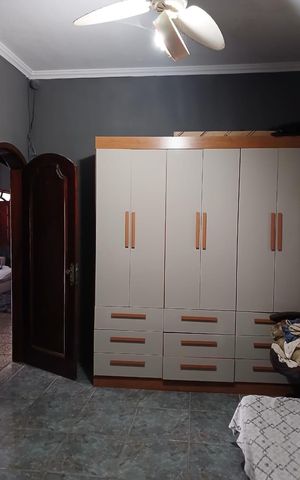 Casa para alugar com 400m², 3 quartos e 1 vaga Casa para alugar com 400m², 3 quartos e 1 vagaQuarto