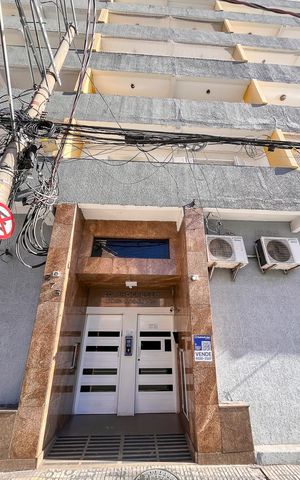 Apartamento à venda com 81m², 2 quartos e 1 vagaFachada + plaquinha