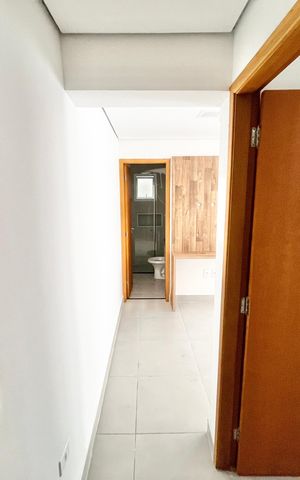 Apartamento à venda com 38m², 2 quartos e sem vaga Apartamento à venda com 38m², 2 quartos e sem vagaCorredor