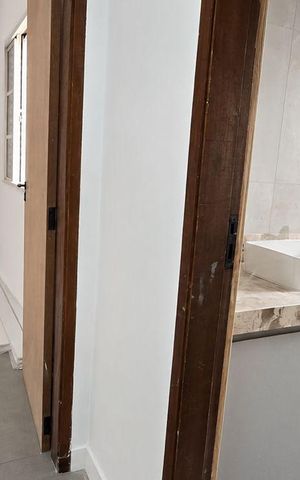 Casa à venda com 90m², 2 quartos e 1 vaga Casa à venda com 90m², 2 quartos e 1 vagaCorredor