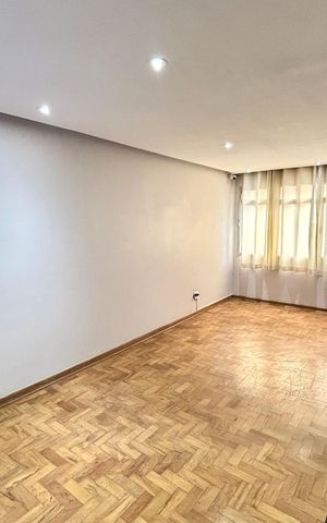 Apartamento para alugar com 83m², 2 quartos e 2 vagasSala