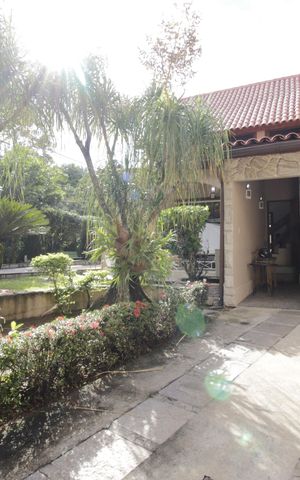 Casa de condomínio à venda com 310m², 4 quartos e 2 vagasGaragem