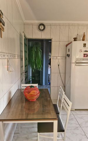 Casa à venda com 120m², 3 quartos e 3 vagas Casa à venda com 120m², 3 quartos e 3 vagasCozinha
