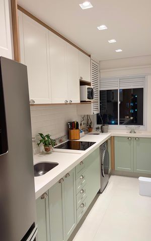 Apartamento à venda com 49m², 2 quartos e 1 vaga Apartamento à venda com 49m², 2 quartos e 1 vagaÁrea de serviço