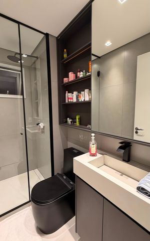 Apartamento à venda com 49m², 2 quartos e 1 vaga Apartamento à venda com 49m², 2 quartos e 1 vagaBanheiro