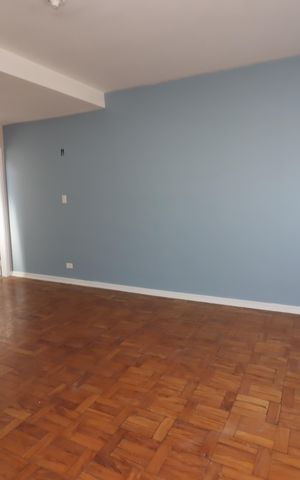 Casa para alugar com 160m², 3 quartos e 2 vagasSala