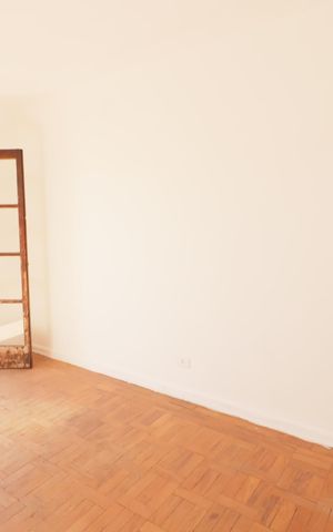 Casa para alugar com 160m², 3 quartos e 2 vagasQuarto 2