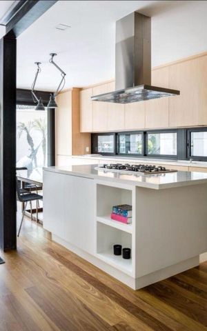 Casa à venda com 260m², 3 quartos e 5 vagas