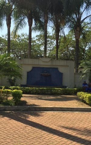 Casa à venda com 260m², 3 quartos e 5 vagas