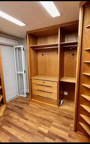 Casa à venda com 260m², 3 quartos e 5 vagas