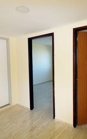 Casa à venda com 60m², 2 quartos e sem vagaSala