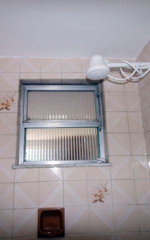 Casa à venda com 60m², 2 quartos e sem vagaBanheiro