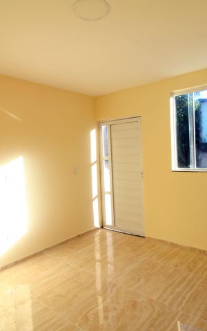 Casa à venda com 60m², 2 quartos e sem vagaSala