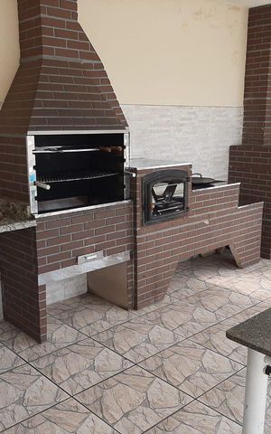 Casa à venda com 286m², 2 quartos e 3 vagas