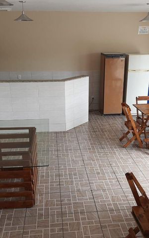 Casa à venda com 286m², 2 quartos e 3 vagas