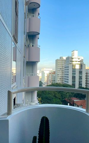 Apartamento à venda com 40m², 1 quarto e 1 vaga Apartamento à venda com 40m², 1 quarto e 1 vagaVaranda