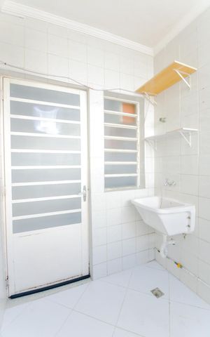 Apartamento à venda com 68m², 3 quartos e 1 vagaÁrea de Serviço