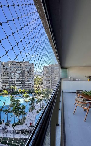 Apartamento à venda com 188m², 3 quartos e 3 vagas