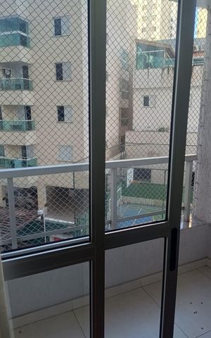 Apartamento à venda com 80m², 3 quartos e 1 vaga Apartamento à venda com 80m², 3 quartos e 1 vagaVaranda