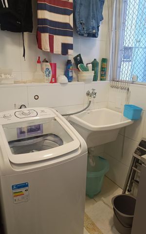Apartamento à venda com 80m², 3 quartos e 1 vaga Apartamento à venda com 80m², 3 quartos e 1 vagaÁrea de serviço