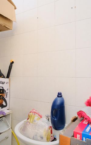 Casa à venda com 127m², 2 quartos e 2 vagasBanheiro de serviço