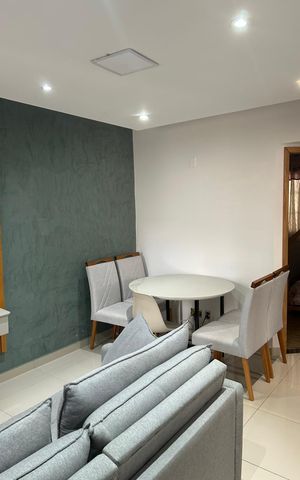 Casa à venda com 90m², 2 quartos e 3 vagas Casa à venda com 90m², 2 quartos e 3 vagasSala