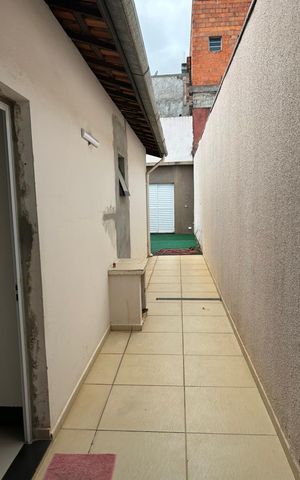Casa à venda com 90m², 2 quartos e 3 vagas Casa à venda com 90m², 2 quartos e 3 vagasÁrea externa