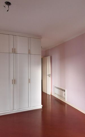 Apartamento à venda com 311m², 5 quartos e 3 vagasSuíte 2