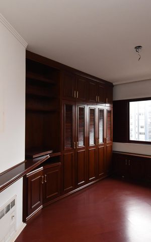 Apartamento à venda com 311m², 5 quartos e 3 vagasQuarto 3