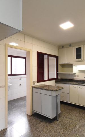Apartamento à venda com 311m², 5 quartos e 3 vagasCozinha