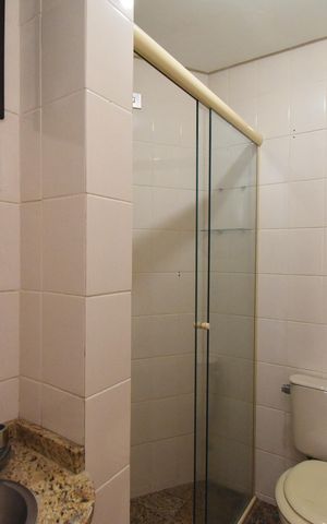Apartamento à venda com 311m², 5 quartos e 3 vagasBanheiro da Suíte 3