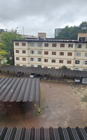 Apartamento à venda com 62m², 2 quartos e 1 vaga Apartamento à venda com 62m², 2 quartos e 1 vagaVista