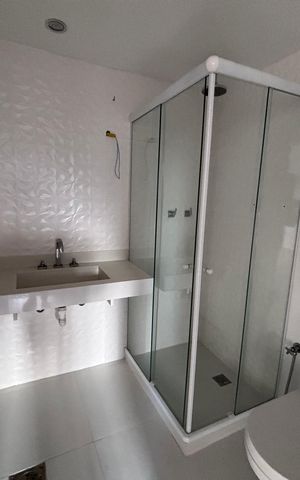 Apartamento à venda com 66m², 2 quartos e 2 vagas Apartamento à venda com 66m², 2 quartos e 2 vagasBanheiro