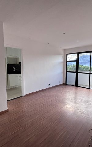 Apartamento à venda com 66m², 2 quartos e 2 vagas Apartamento à venda com 66m², 2 quartos e 2 vagasSala