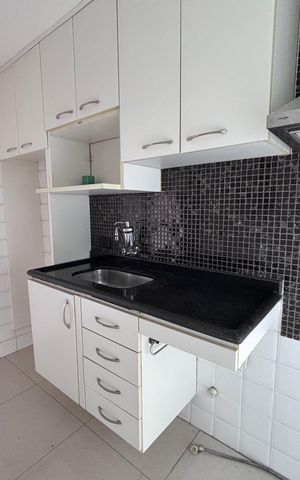 Apartamento à venda com 66m², 2 quartos e 2 vagas Apartamento à venda com 66m², 2 quartos e 2 vagasCozinha